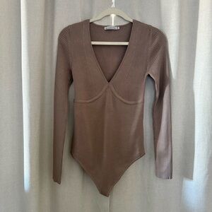 Abercrombie & Fitch Ribbed Knit Long Sleeve Bodysuit (M)